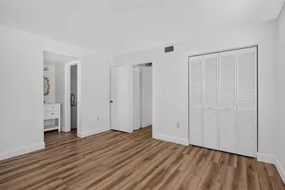 2141 NE 42nd Street #101, Lighthouse Point, FL 33064 - Photo 12