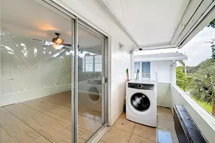 15610 NE 6th Ave, Miami, FL 33162 - Photo 14