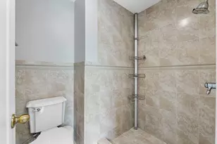 3904 Sanctuary Dr, Coral Springs, FL 33065 - Photo 38