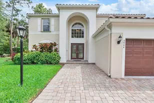 3904 Sanctuary Dr, Coral Springs, FL 33065 - Photo 10
