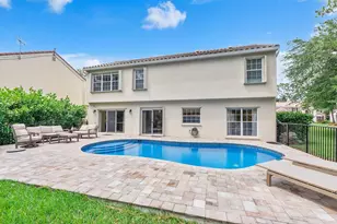 3904 Sanctuary Dr, Coral Springs, FL 33065 - Photo 6