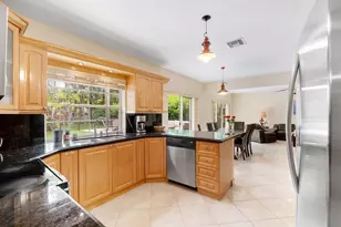 3904 Sanctuary Dr, Coral Springs, FL 33065 - Photo 22