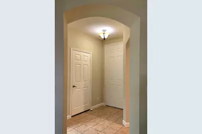 2124 Oakmont Drive, Riviera Beach, FL 33404 - Photo 4