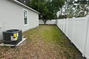 2150 SW Biella Ave, Port Saint Lucie, FL 34953 - Photo 2