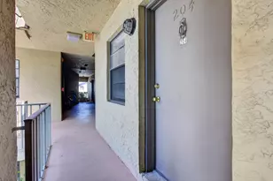 2141 NE 42nd St, Lighthouse Point, FL 33064 - Photo 4