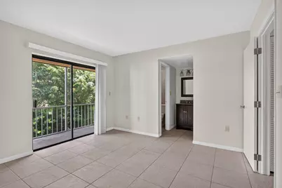 2141 NE 42nd Street #204, Lighthouse Point, FL 33064 - Photo 12