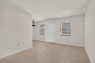 2141 NE 42nd St, Lighthouse Point, FL 33064 - Photo 6