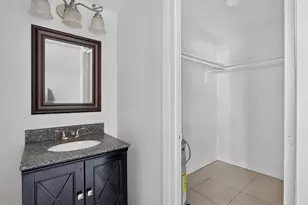 2141 NE 42nd St, Lighthouse Point, FL 33064 - Photo 16