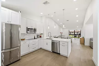 4699 E Lucerne Lakes Boulevard #206, Lake Worth, FL 33467 - Photo 4