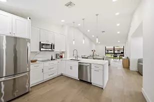 4699 E Lucerne Lakes Blvd, Lake Worth, FL 33467 - Photo 4
