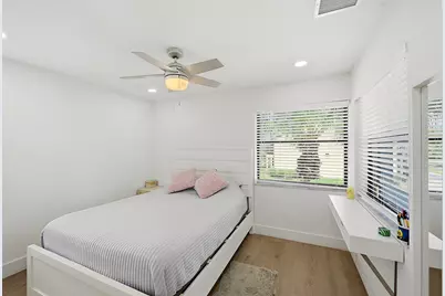 4699 E Lucerne Lakes Boulevard #206, Lake Worth, FL 33467 - Photo 14