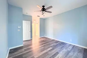 7910 Laina Ln, Boynton Beach, FL 33437 - Photo 14