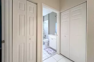 7910 Laina Ln, Boynton Beach, FL 33437 - Photo 24