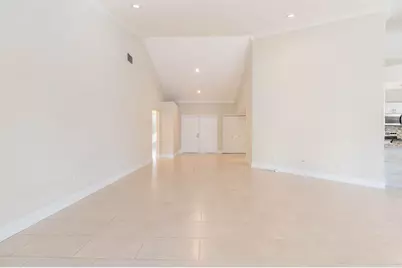 251 NW 69th Street, Boca Raton, FL 33487 - Photo 10