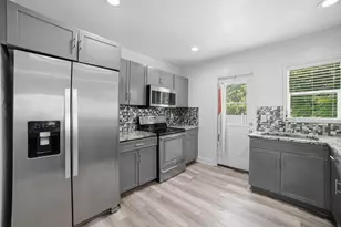 422 49th St, West Palm Beach, FL 33407 - Photo 14