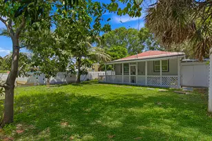 422 49th St, West Palm Beach, FL 33407 - Photo 28