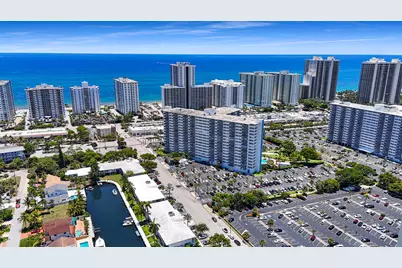 3300 NE 36th Street #822, Fort Lauderdale, FL 33308 - Photo 2