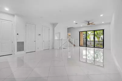 7115 Edison Place, Palm Beach Gardens, FL 33418 - Photo 18