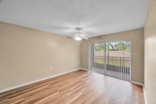 3614 NW Adriatic Ln, Jensen Beach, FL 34957 - Photo 4