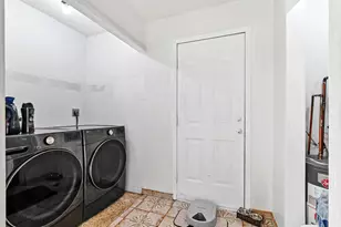 7337 SW 21st St, Miami, FL 33155 - Photo 12