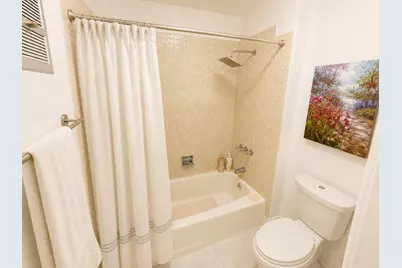 5570 Tamberlane Circle #329, Palm Beach Gardens, FL 33418 - Photo 12