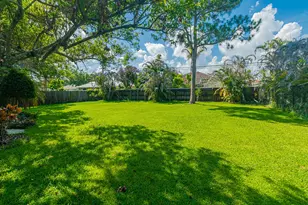 308 SW De Gouvea Terrace, Port Saint Lucie, FL 34984 - Photo 20