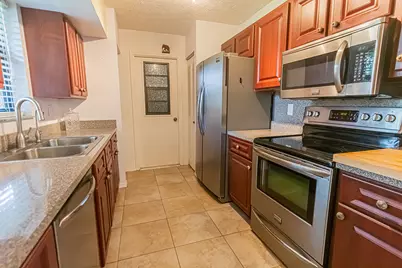 308 SW De Gouvea Terrace, Port Saint Lucie, FL 34984 - Photo 6