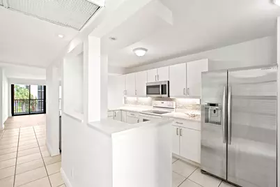 8 Royal Palm Way #3020, Boca Raton, FL 33432 - Photo 6