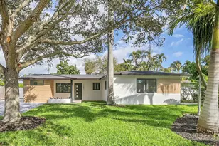 1257 NW 4th St, Boca Raton, FL 33486 - Photo 1