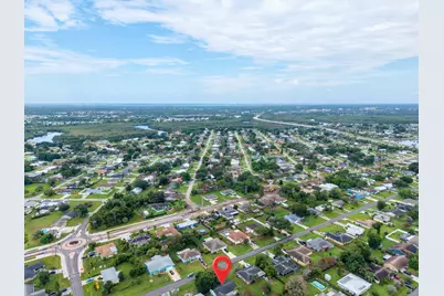 1010 SE Euclid Lane, Port Saint Lucie, FL 34983 - Photo 18