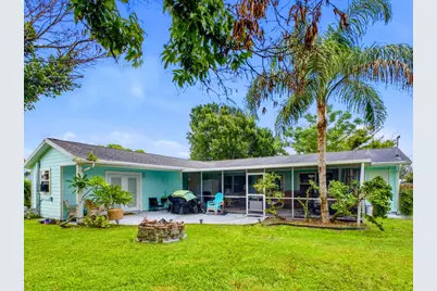 1010 SE Euclid Lane, Port Saint Lucie, FL 34983 - Photo 2