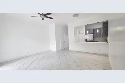 8320 Lagos De Campo Boulevard, Tamarac, FL 33321 - Photo 6