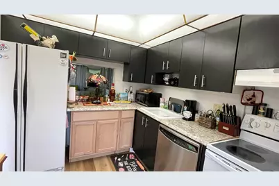 4 Abbey Lane #103, Delray Beach, FL 33446 - Photo 2