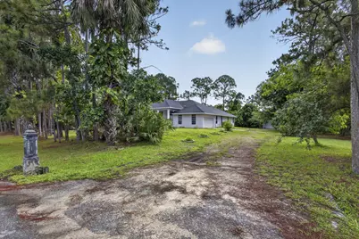 16571 78th Road N, The Acreage, FL 33470 - Photo 2