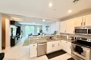 110 W Coda Cir, Delray Beach, FL 33444 - Photo 2