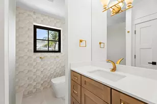 257 E Lakewood Rd, West Palm Beach, FL 33405 - Photo 28