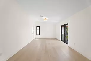 257 E Lakewood Rd, West Palm Beach, FL 33405 - Photo 20