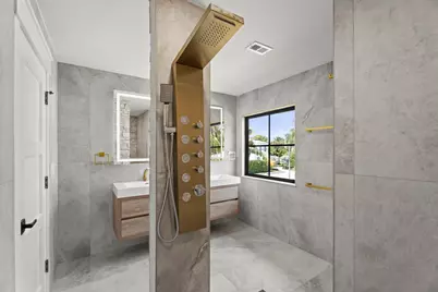 257 E Lakewood Road, West Palm Beach, FL 33405 - Photo 32