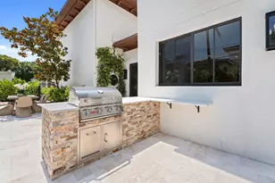 257 E Lakewood Rd, West Palm Beach, FL 33405 - Photo 50