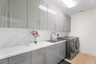 257 E Lakewood Road, West Palm Beach, FL 33405 - Photo 38