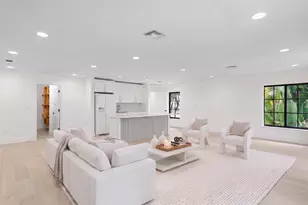 257 E Lakewood Rd, West Palm Beach, FL 33405 - Photo 36