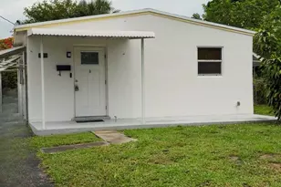 2573 NW 58th Ave, Margate, FL 33063 - Photo 2