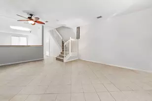 1941 Gardenia Ct, Riviera Beach, FL 33404 - Photo 10