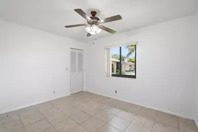 518 Shady Pine Way #B2, Greenacres, FL 33415 - Photo 16