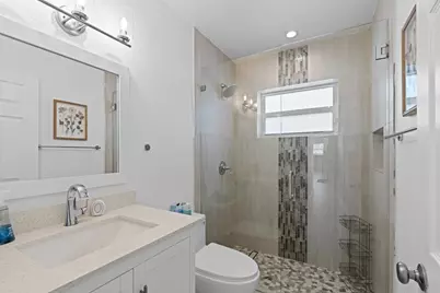 124 Oregon Lane, Boca Raton, FL 33487 - Photo 16