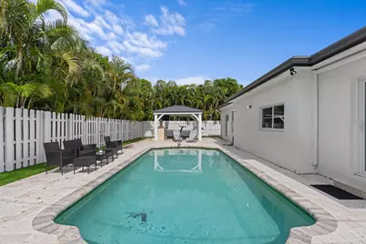124 Oregon Lane, Boca Raton, FL 33487 - Photo 22