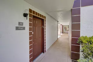 15451 Pembridge Dr, Delray Beach, FL 33484 - Photo 2