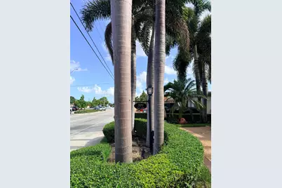 5170 Palm Avenue, Hialeah, FL 33012 - Photo 2