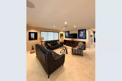 5170 Palm Avenue, Hialeah, FL 33012 - Photo 6
