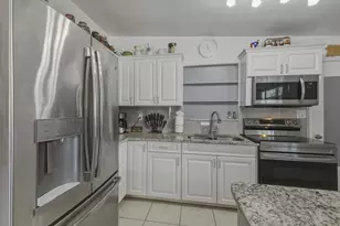 754 Hibiscus Dr, Royal Palm Beach, FL 33411 - Photo 16